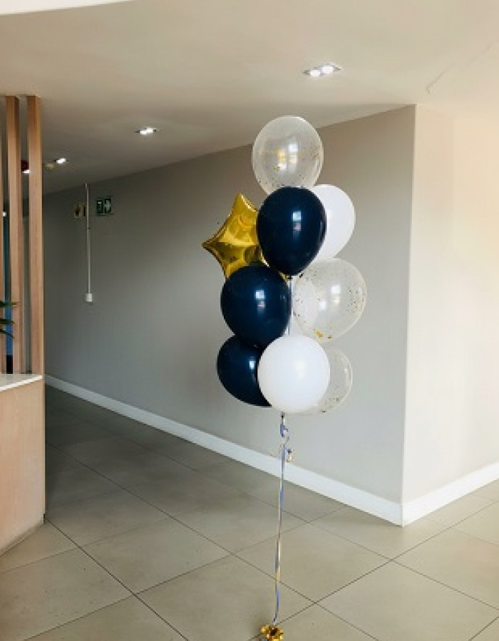 Starburst 10 Balloon Bouquet