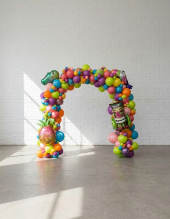 Themed Organic Arch-Includes foil balloons