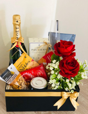 Moët & Chandon Luxury Birthday Gift Hamper 